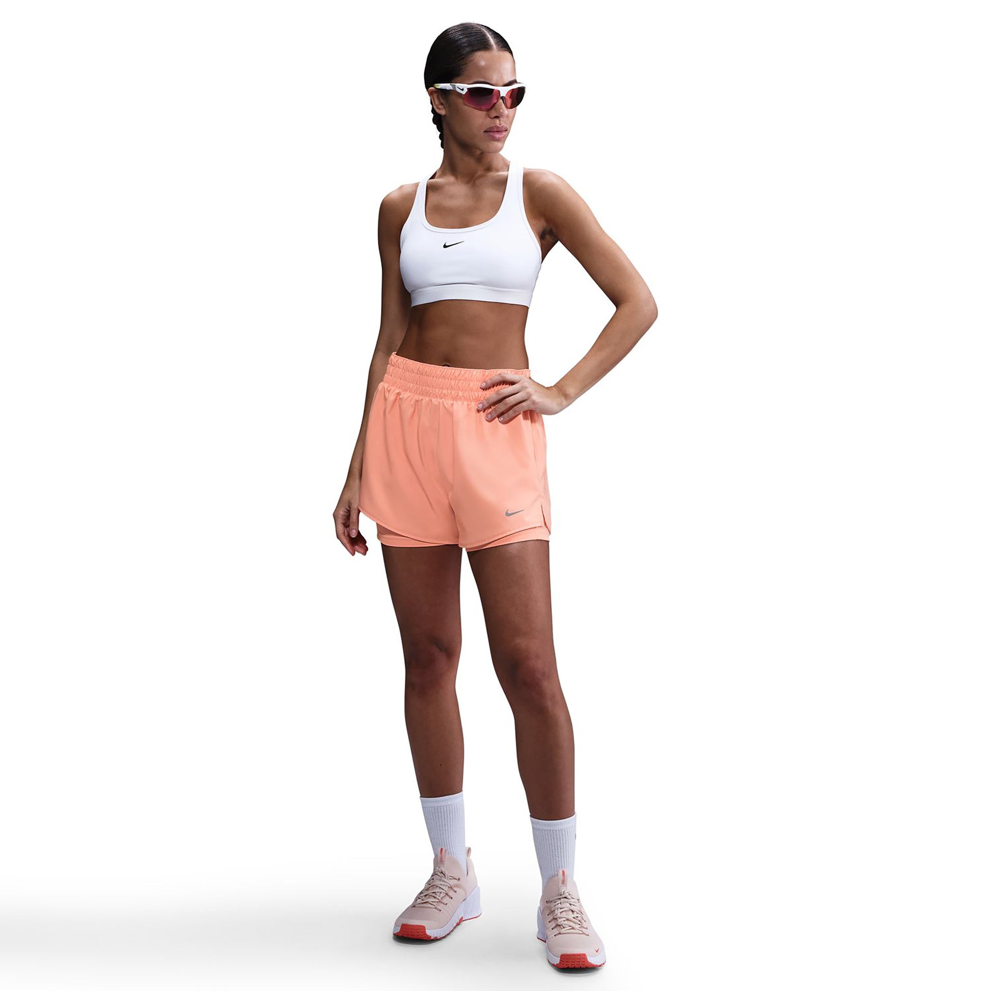 Nike Dri-Fit One Mid Rise 2in1 3in Shorts Damen-apricot