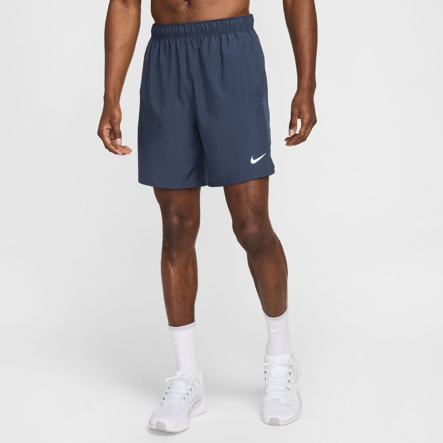 Nike Dri-Fit Dri-Fit Challenger 7in Unlined Versatile Shorts - dunkelblau, silber