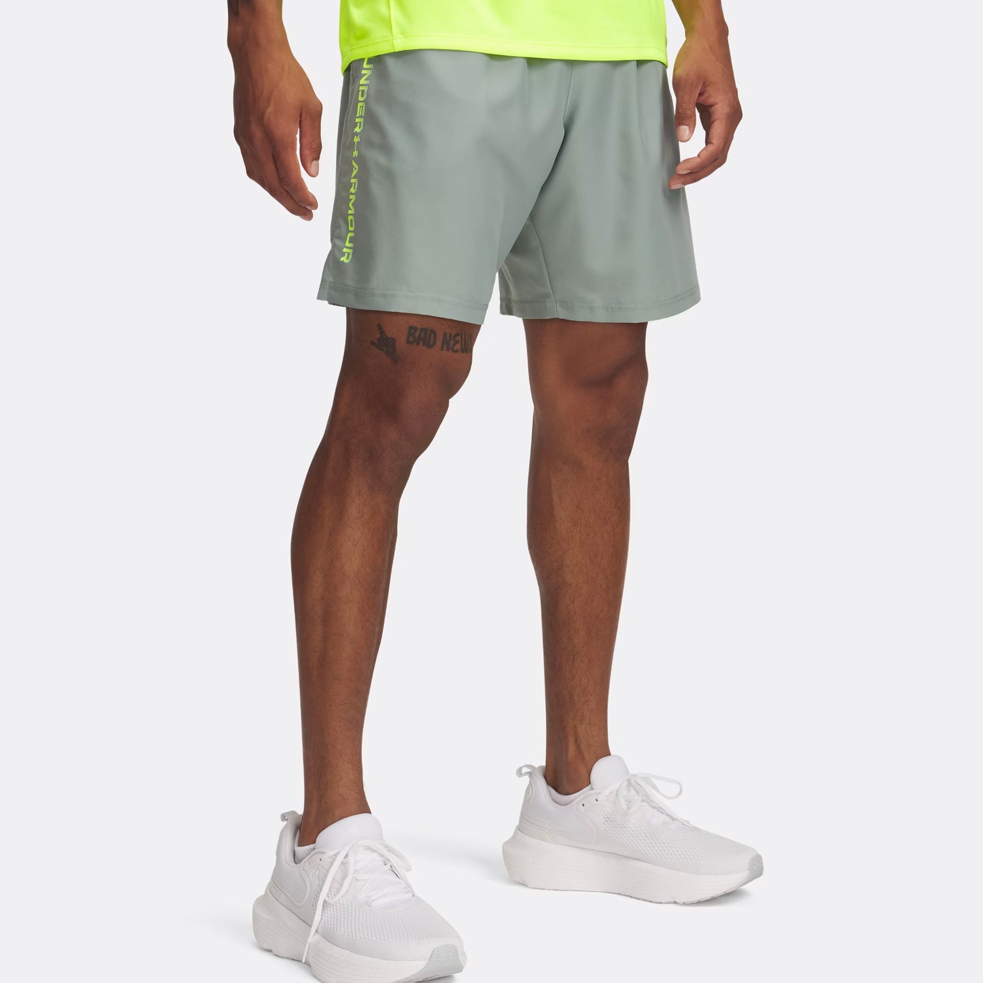Under Armour Tech Woven Shorts Herren - grün,