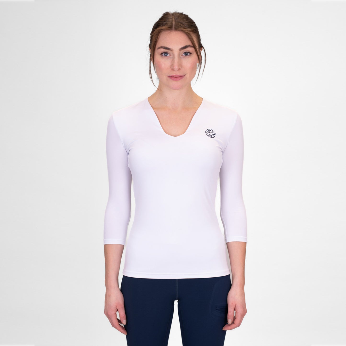 BIDI BADU Crew V-Neck Longsleeve Damen-Weiß