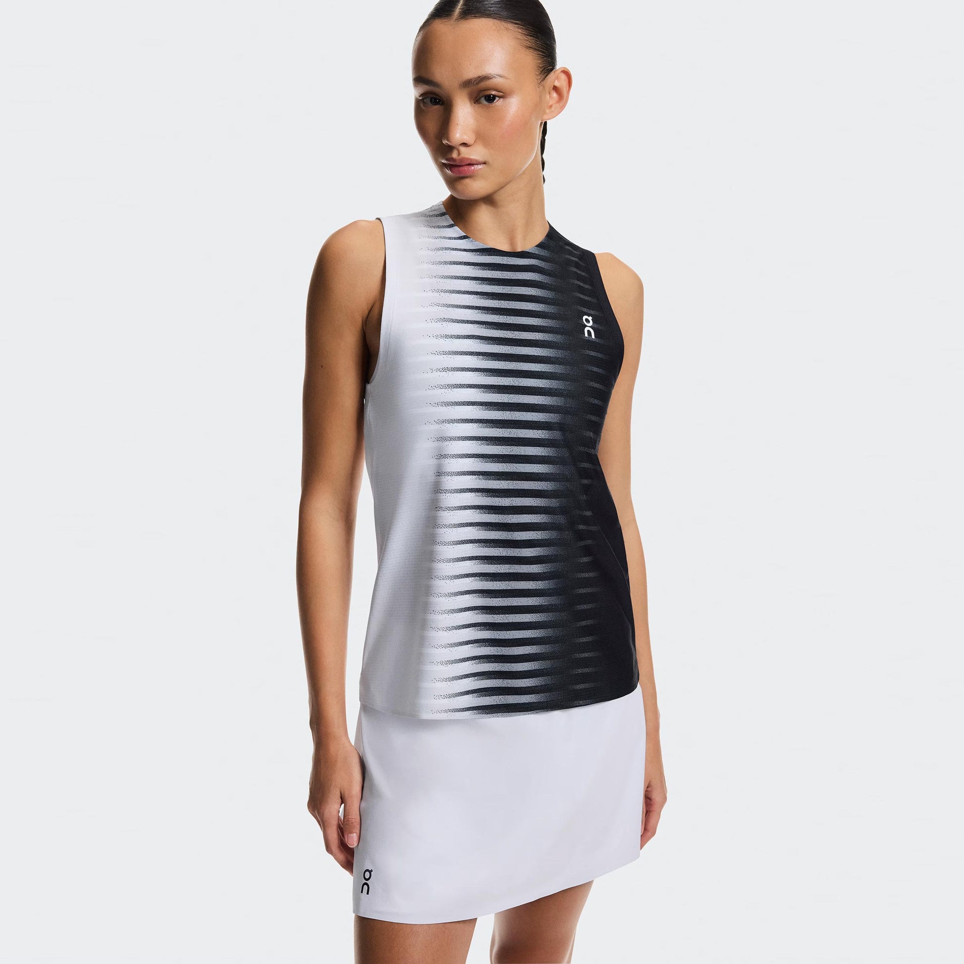 On Court  Edge Tank-Top Damen - schwarz, weiß