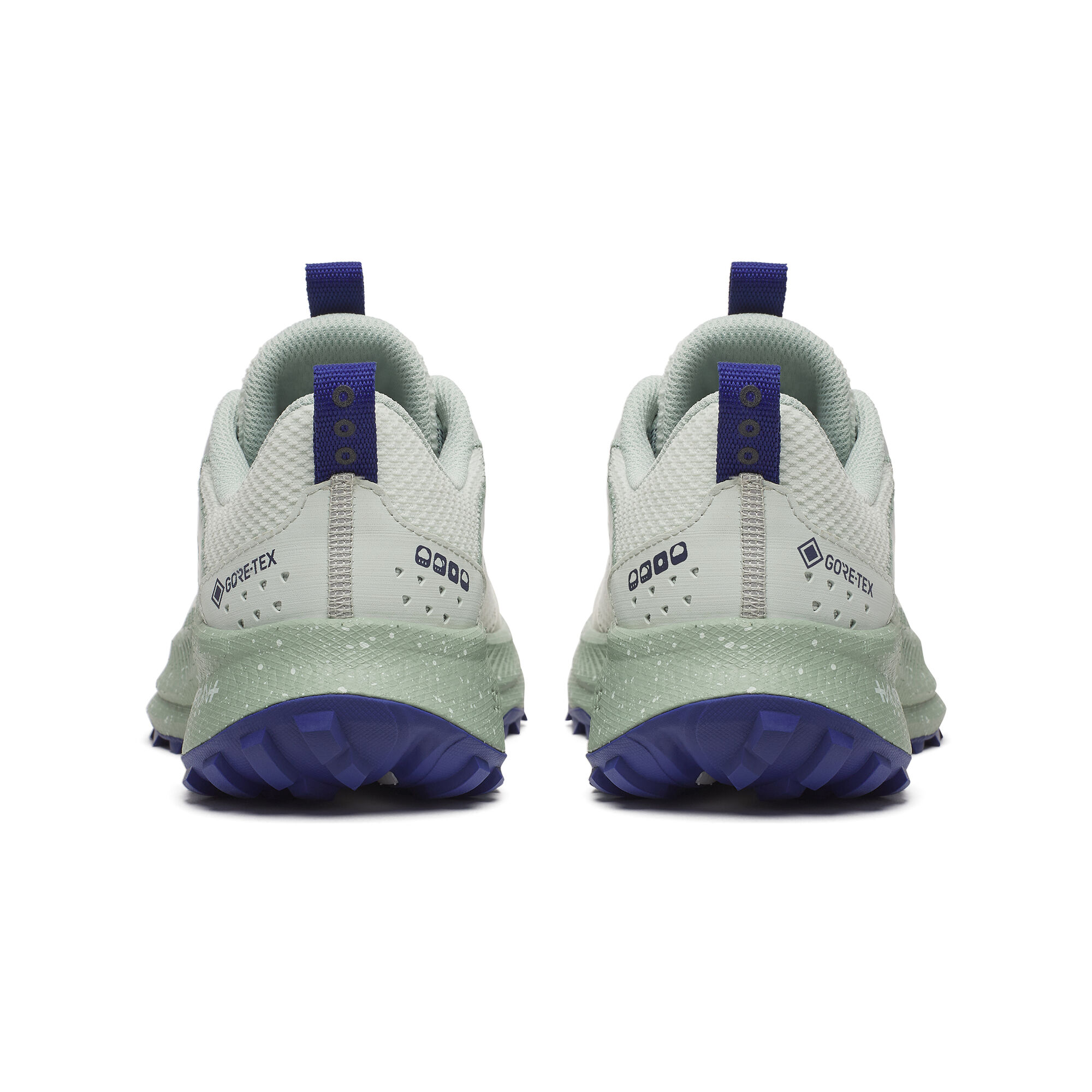 Saucony