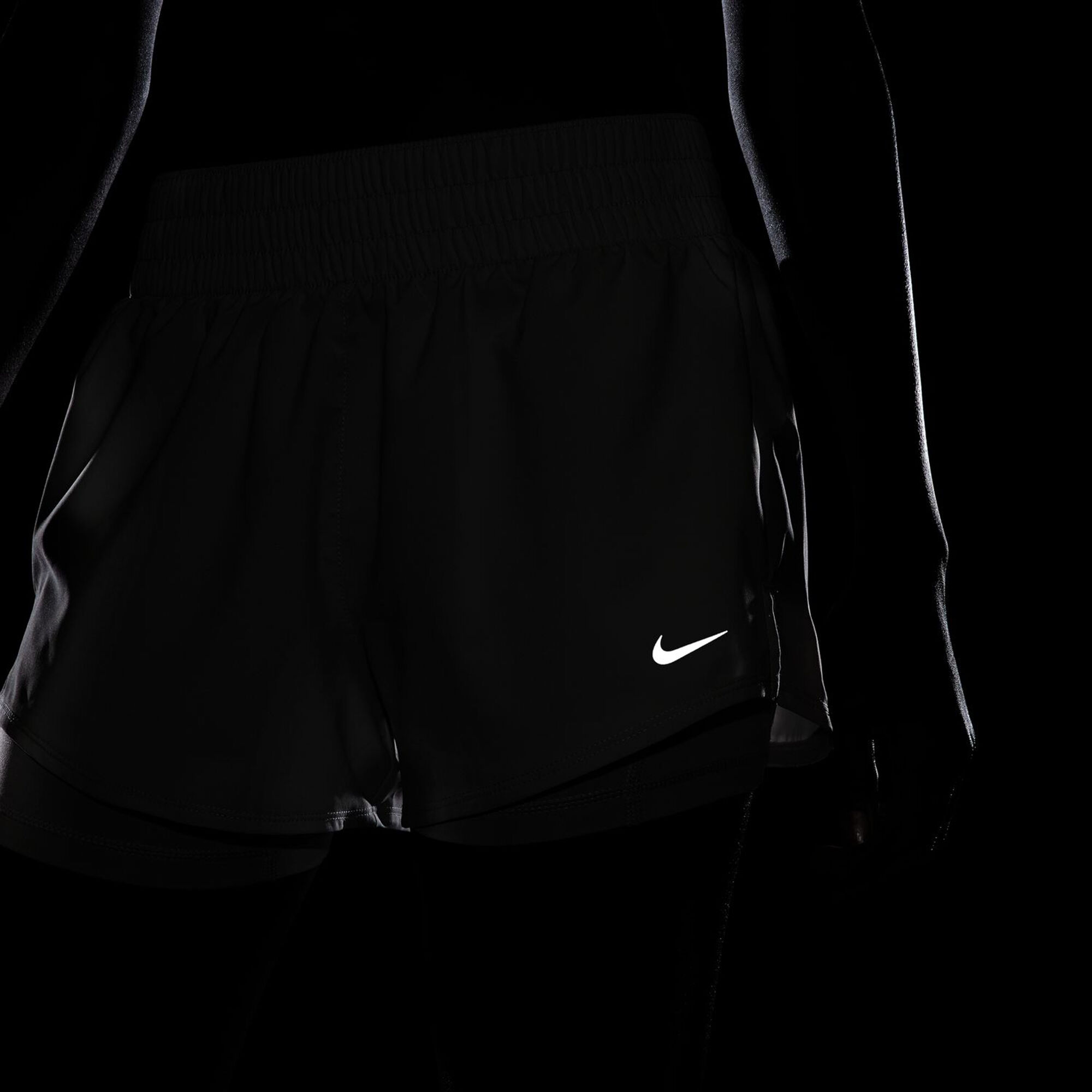 Nike Dri-Fit Mid Rise 3in 2in1 Shorts Damen Creme online kaufen | Tennis  Point DE
