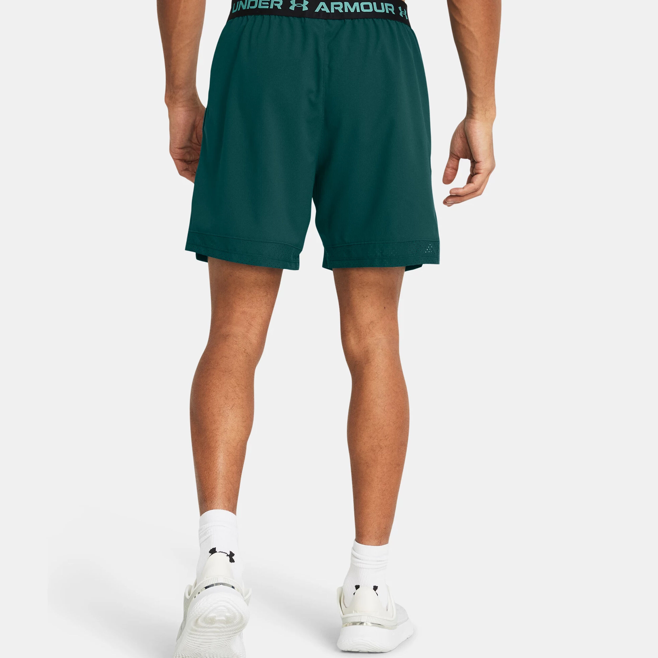 Vanish Woven 6in Shorts Herren Dunkelgrun