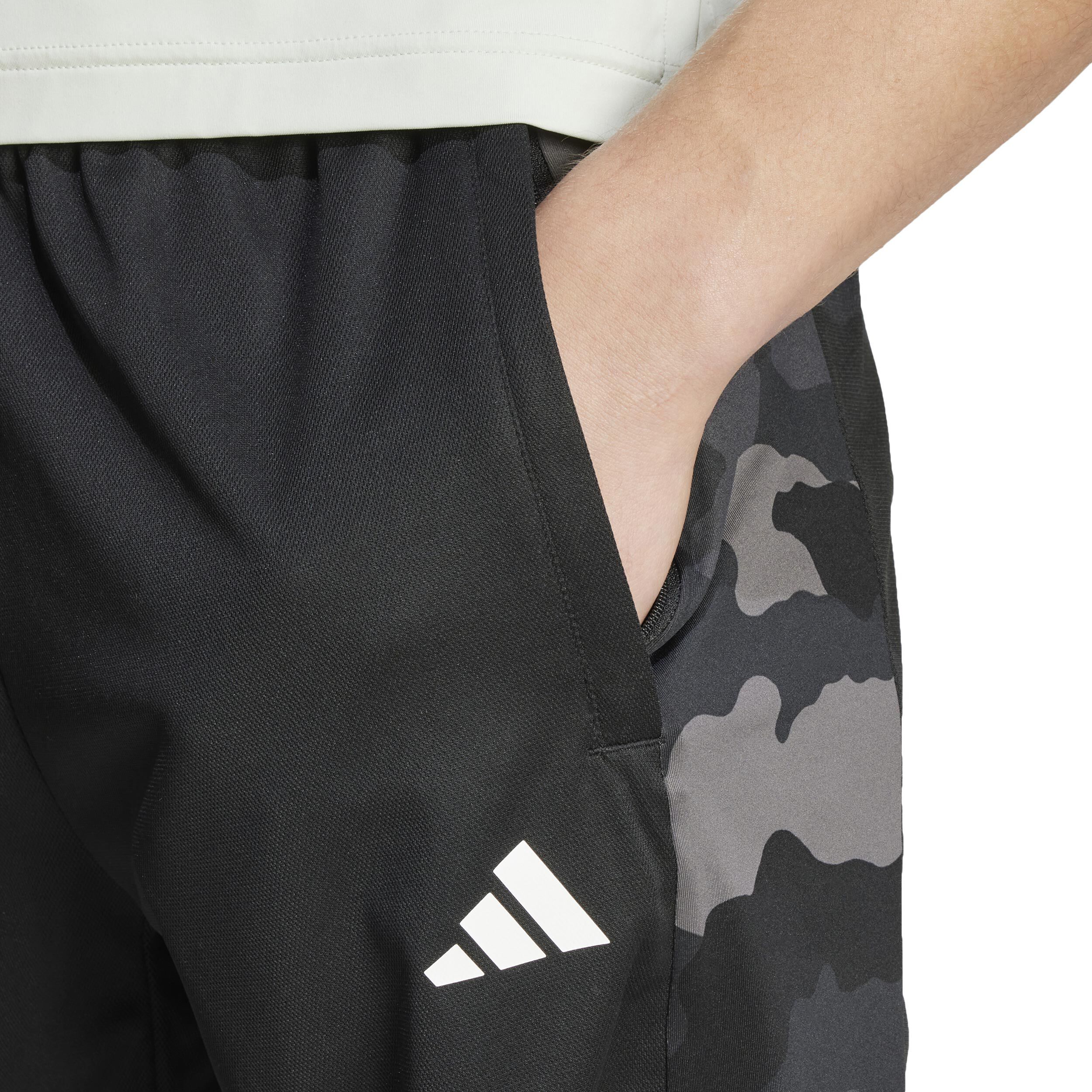 Adidas originals camo shorts shop