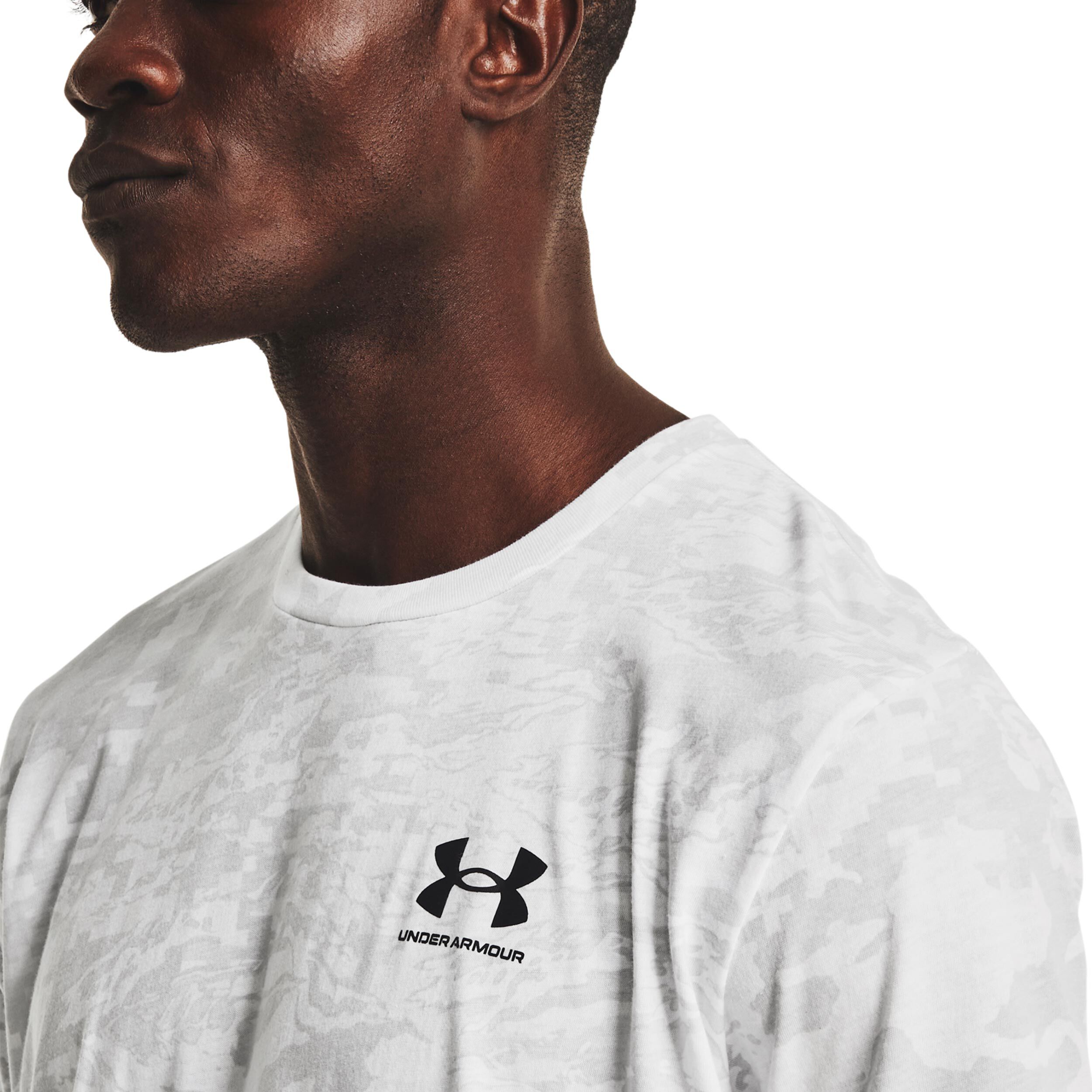 White camouflage t shirt outlet
