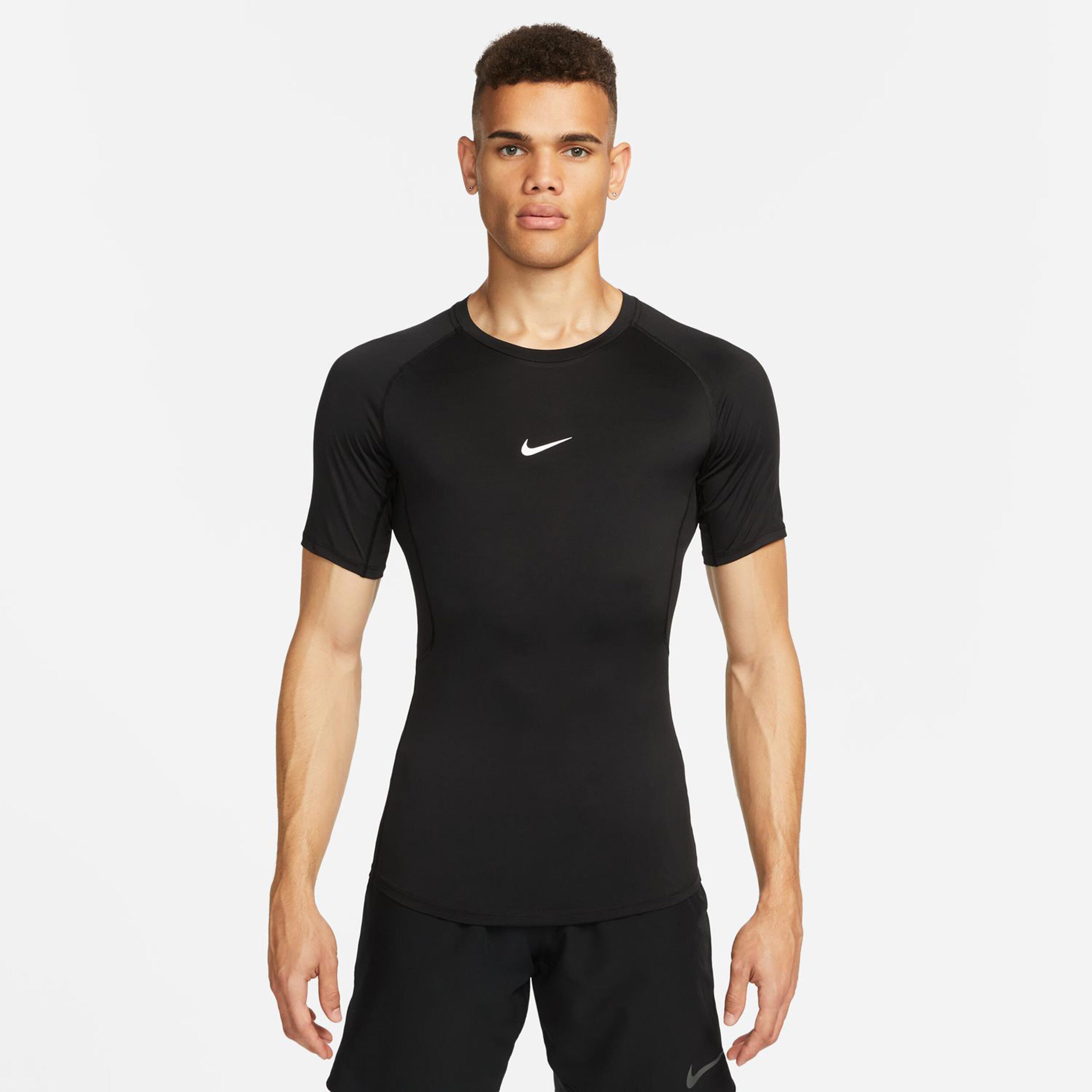 Black and tan nike shirt discount
