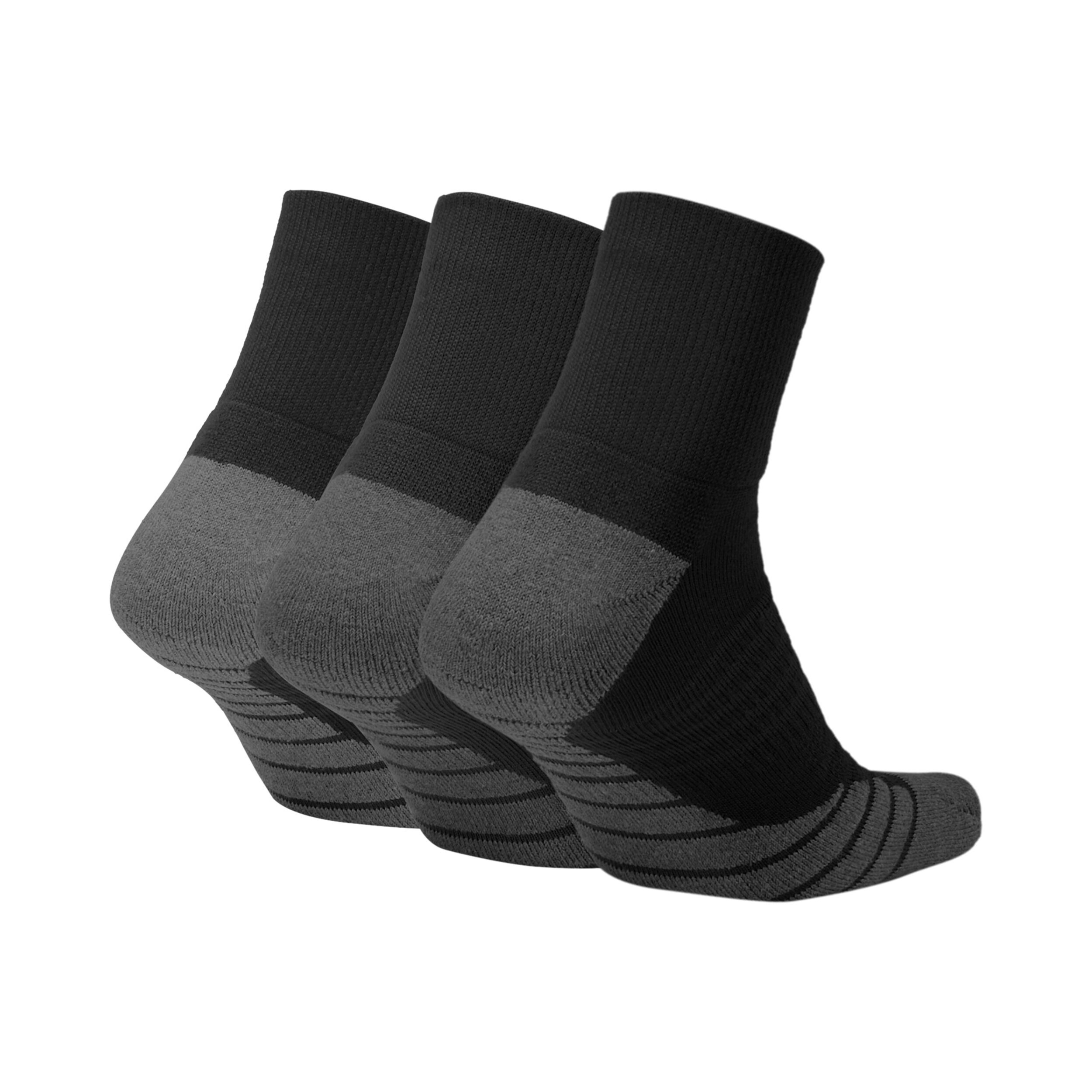 Black nike quarter socks sales