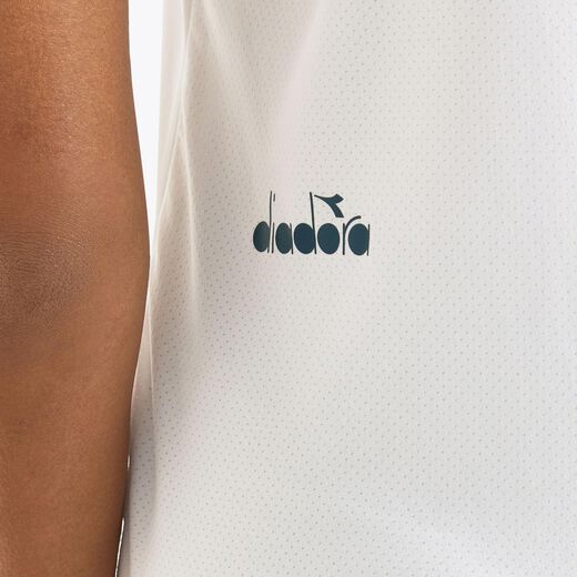 Diadora