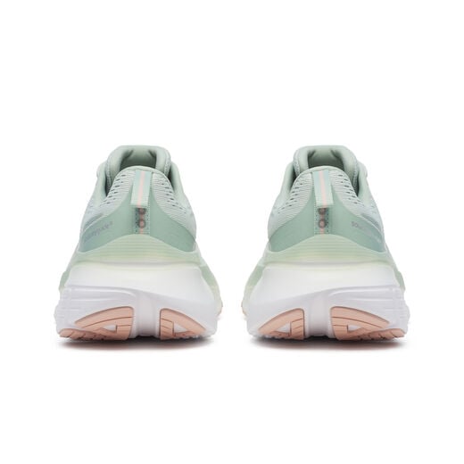 Saucony