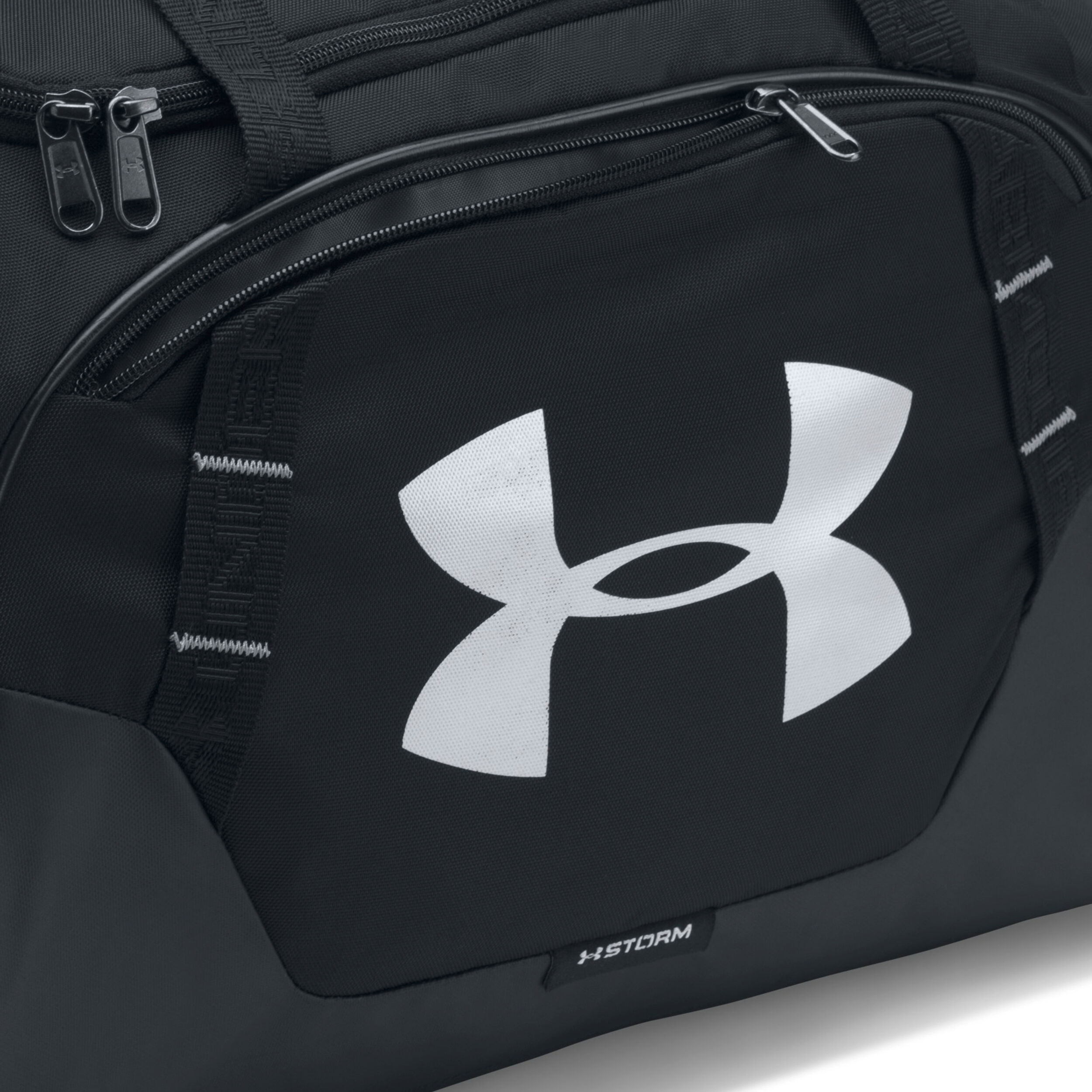 Under Armour Undeniable 3.0 MD Sporttasche Schwarz Under Armour Undeniable 3.0 MD Sporttasche Schwarz
