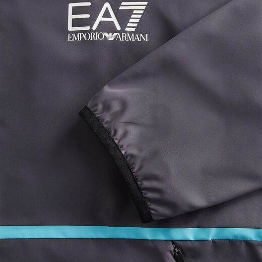 EA7