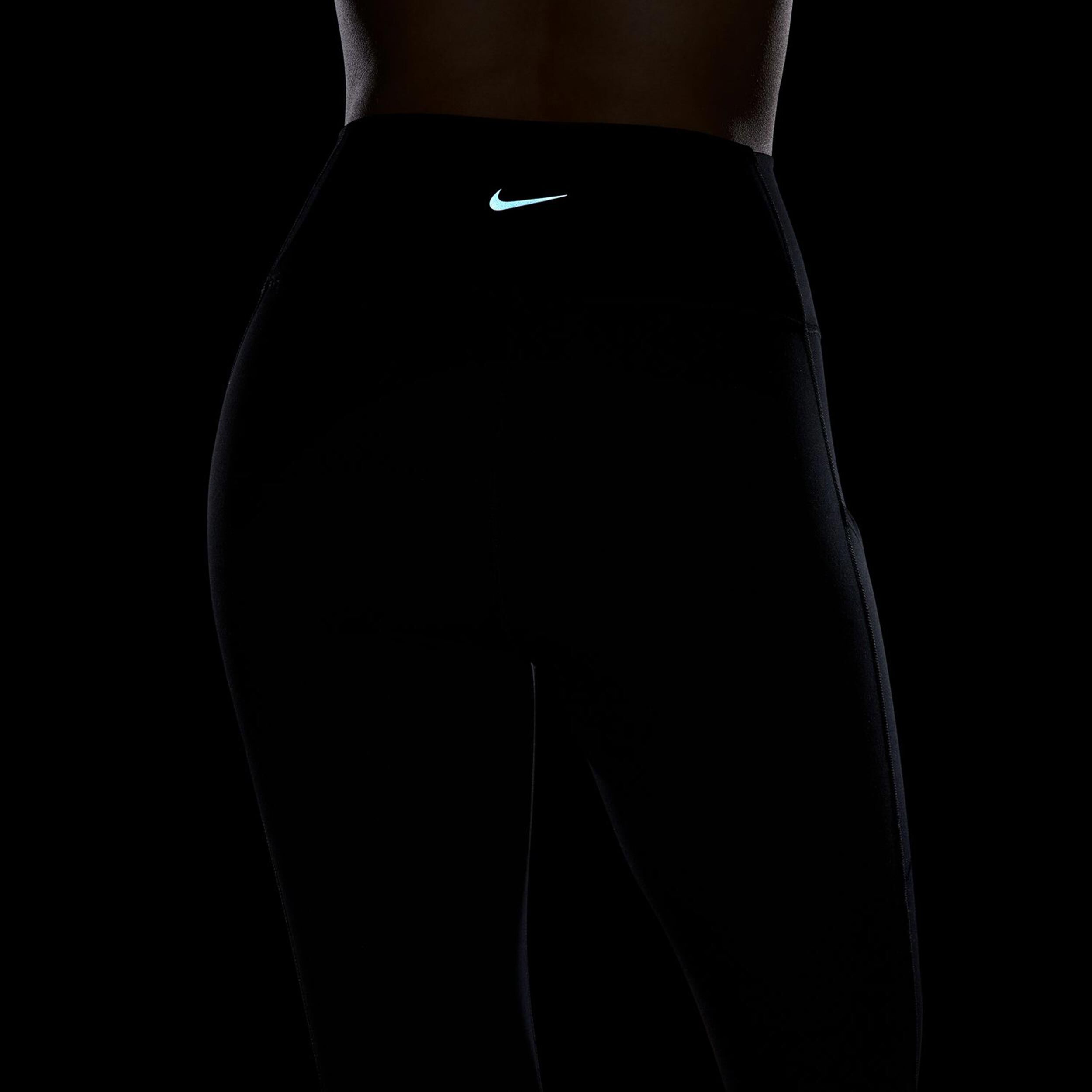Nike Dri Fit One High Waisted 7 8 Pocket Tight Damen Schwarz online kaufen Tennis Point DE