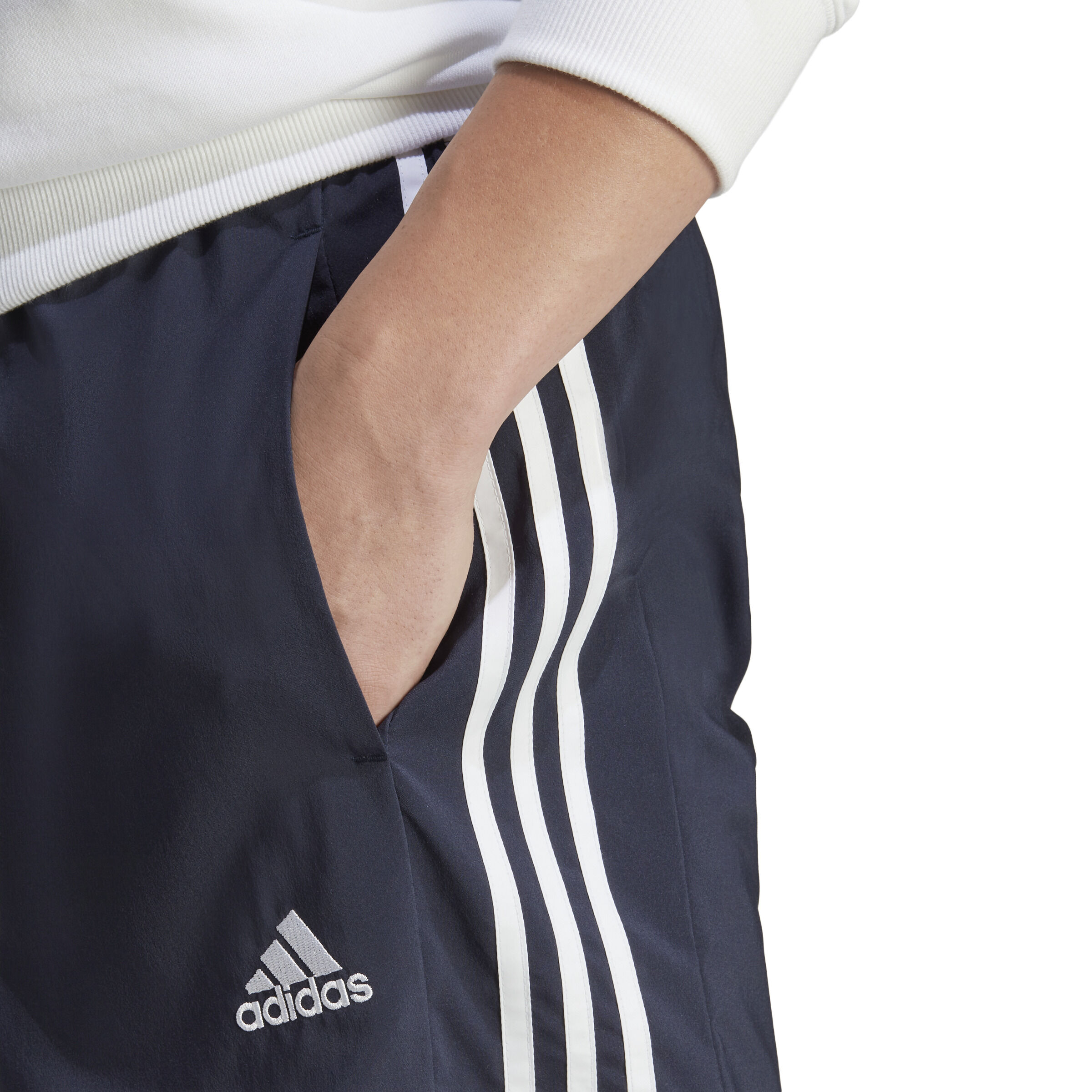 Adidas shoes 3 stripes 6.0 best sale
