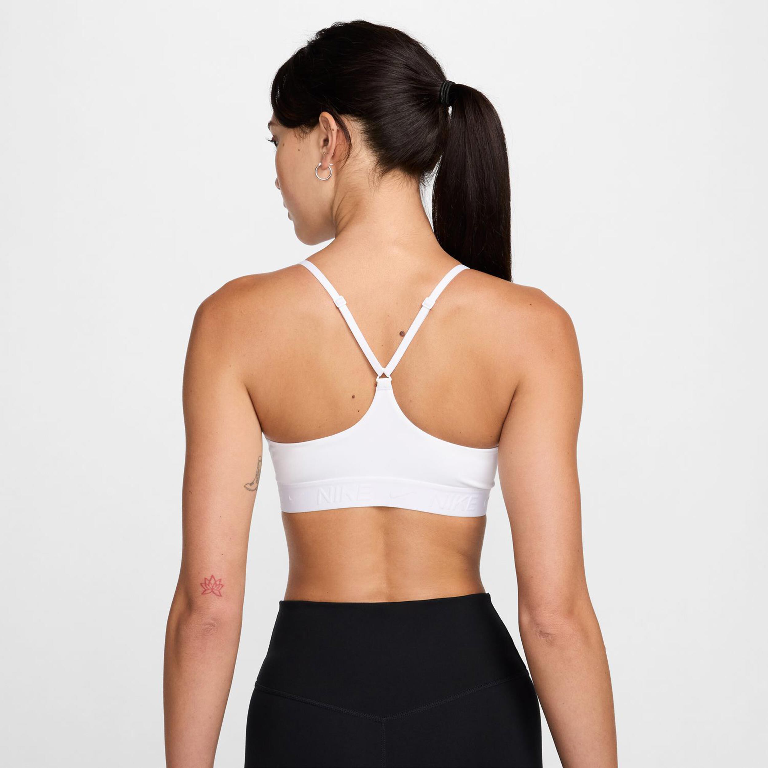 Dri Fit Indy Padded Sport BH Damen WeiB