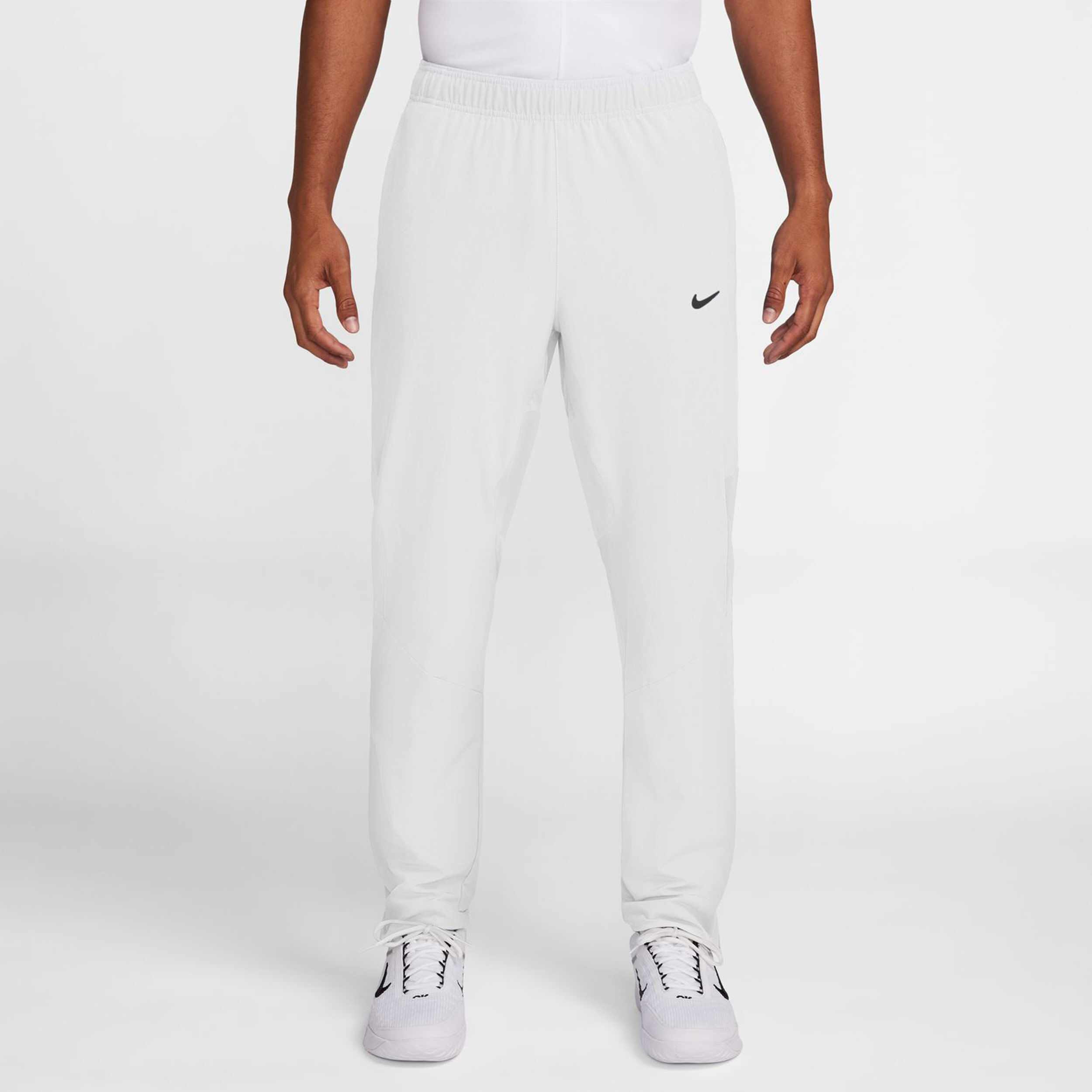 Court Dri Fit Advantage Trainingshose Herren WeiB