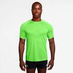 Nike Bekleidung Nike Stride Laufshirt Herren - hellgr&uuml;n, silber