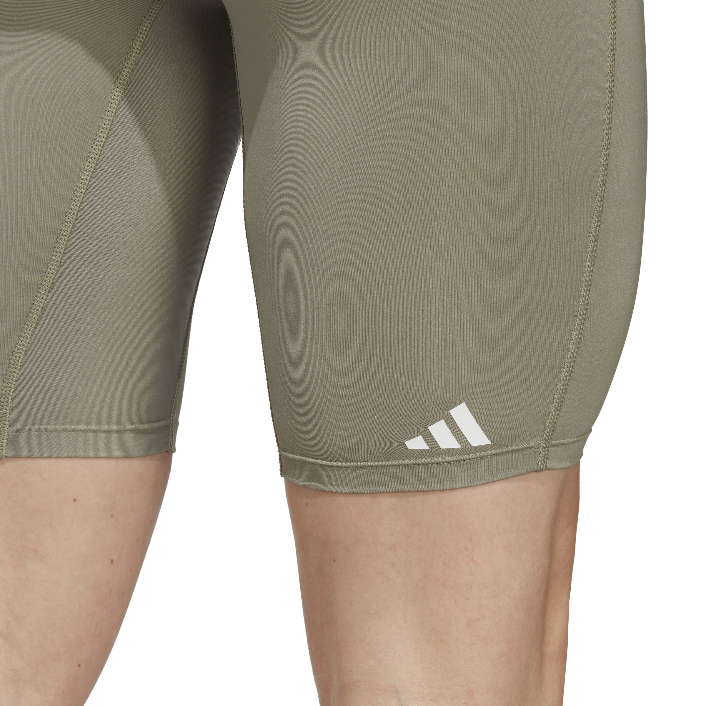 Techfit Training Short Tight Herren Oliv Schwarz