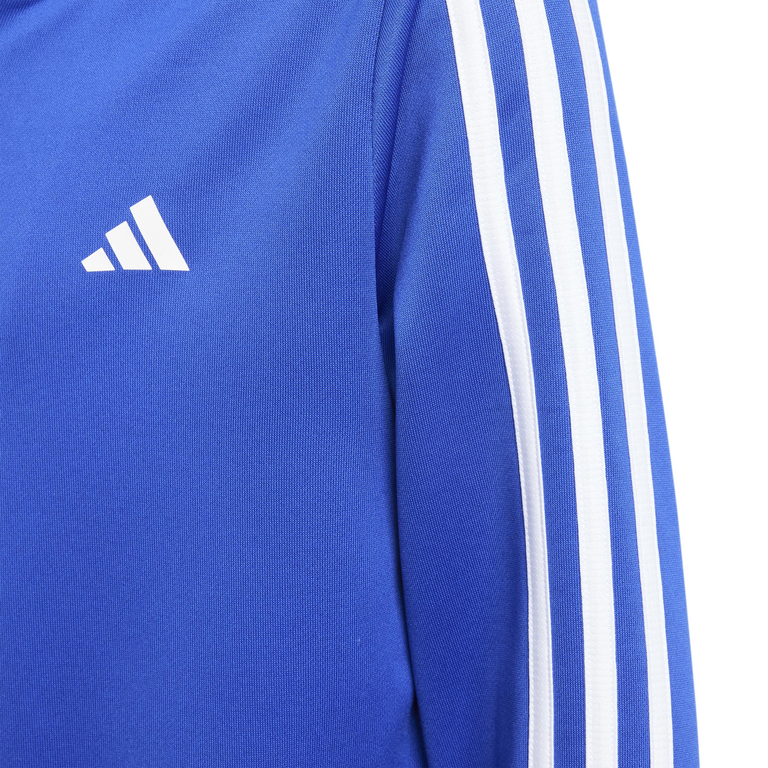 Adidas jacket the brand with 3 stripes outlet