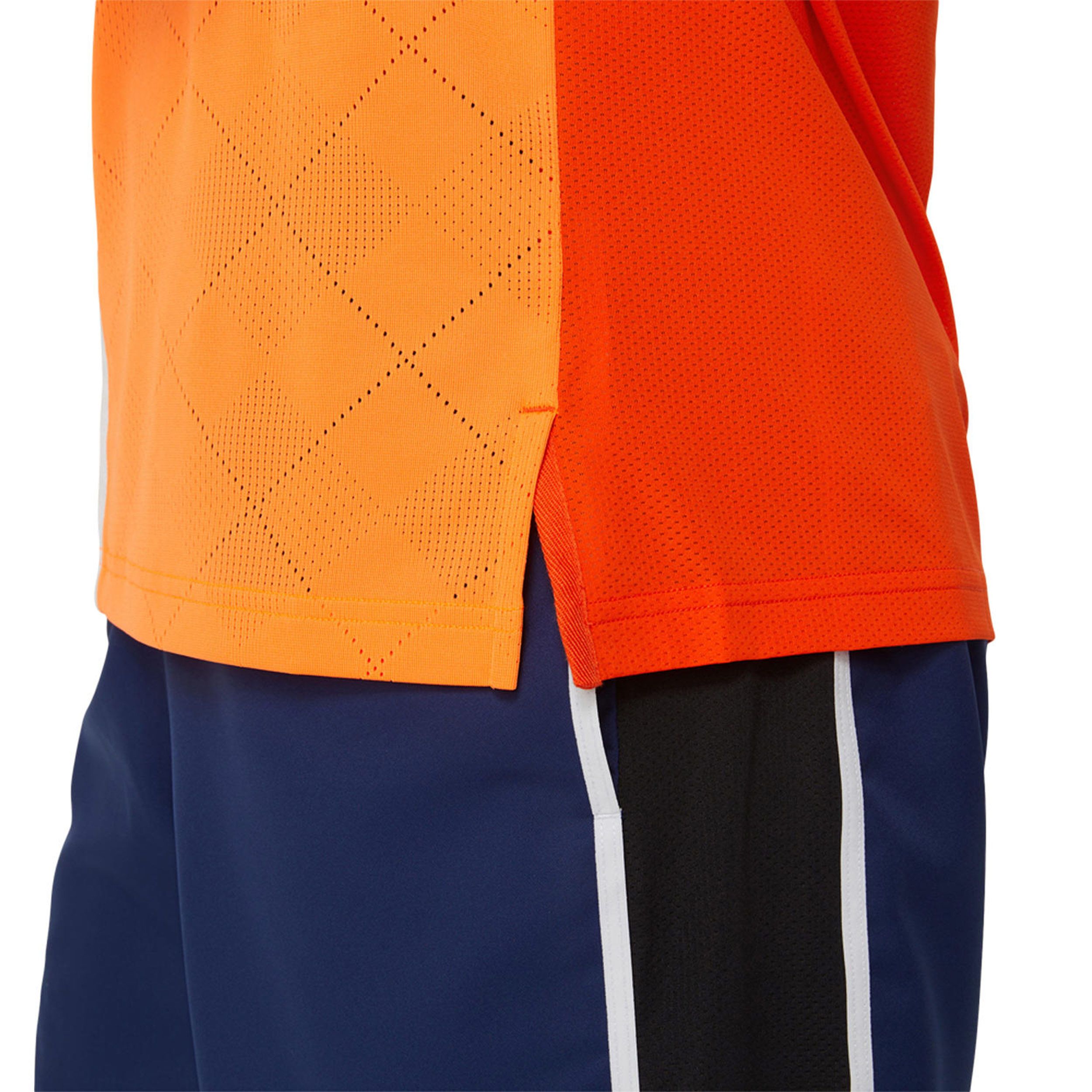 Asics clothing online discount
